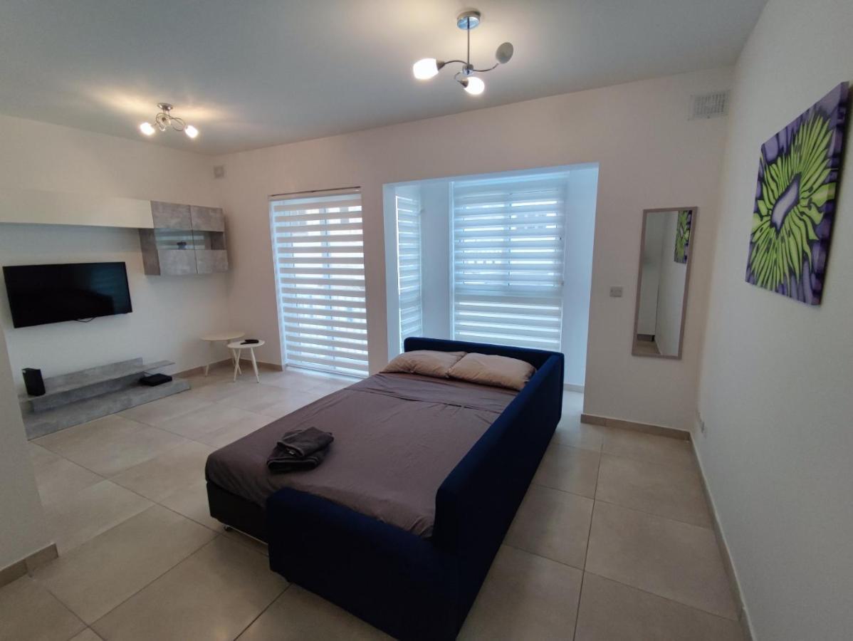 Modern Apartment In Gzira Екстериор снимка