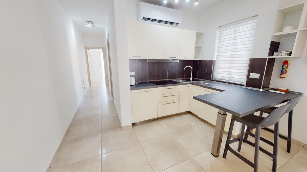 Modern Apartment In Gzira Екстериор снимка